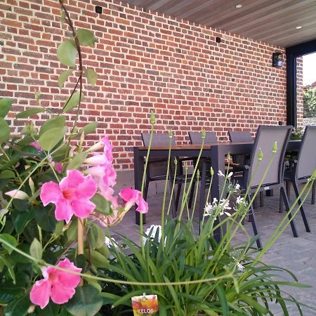 Vakantiewoning Mierzicht Met Prive Wellness Haspengouw Boekhout 外观 照片