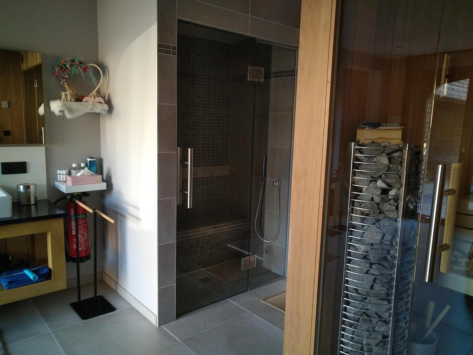 Vakantiewoning Mierzicht Met Prive Wellness Haspengouw Boekhout 外观 照片